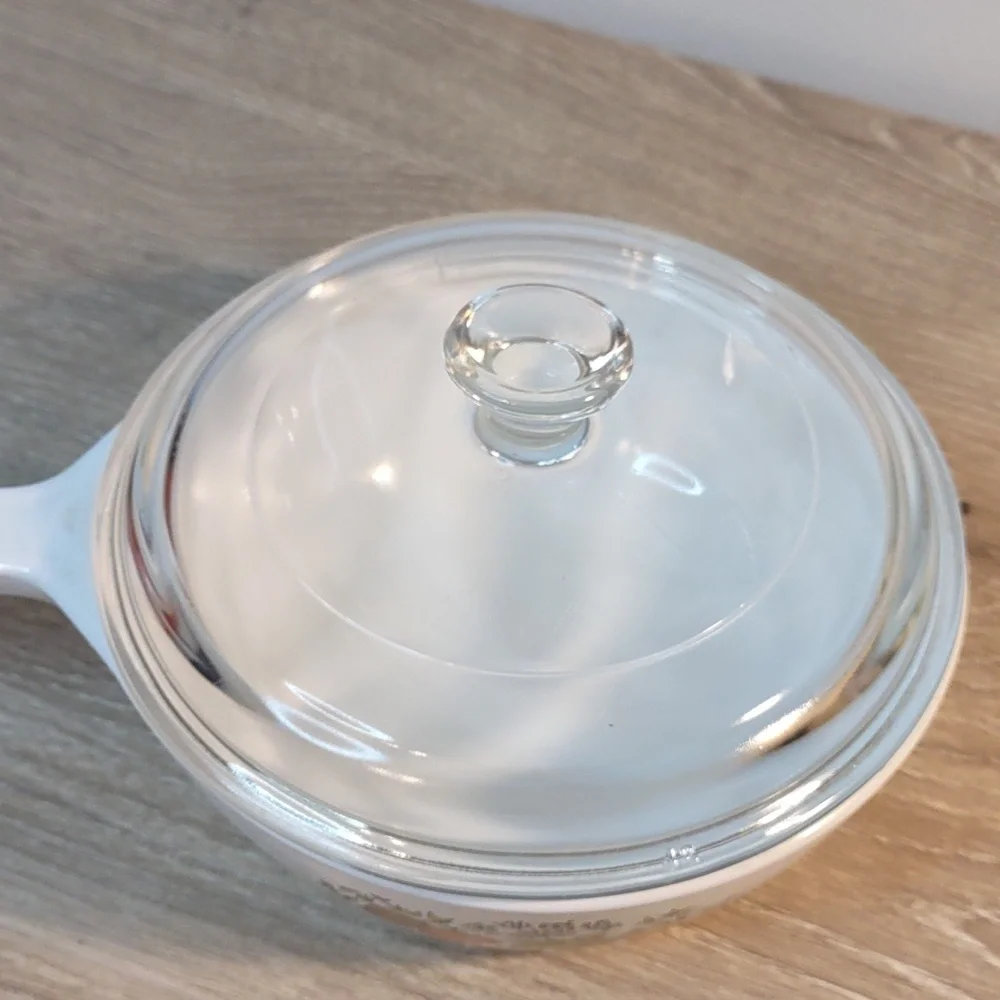 Corning Ware P-81-B La Sauge Covered 1  Pint Sauce Dish Vintage Spice O'  Life